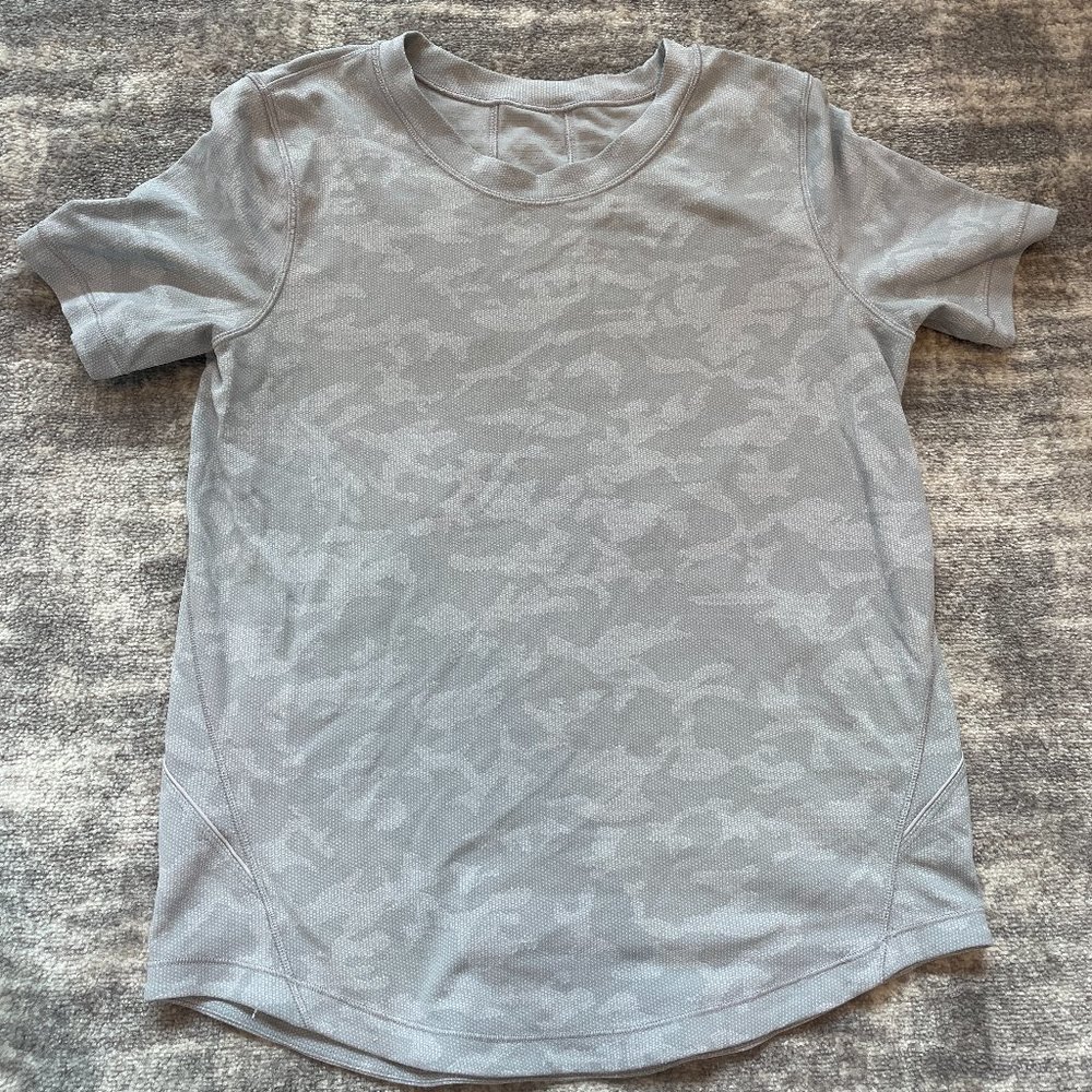 Grey Camo Lululemon T-shirt